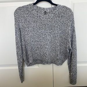 H&M Black and White Sweater - XS